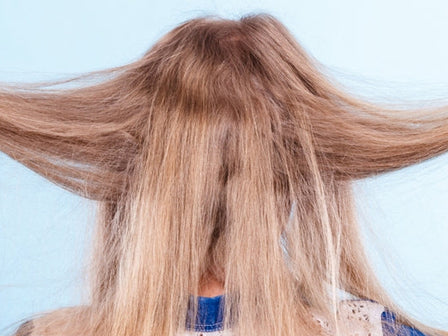 4 Schritte zur Vermeidung von trockenem und geschädigtem Haar