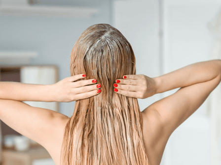Starkes und gesundes Haar mit einem Haarwuchs stimulierenden Conditioner